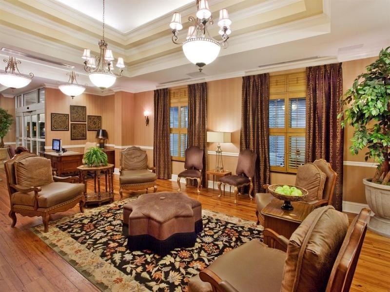 Historic District By Ihg Hotel 3*